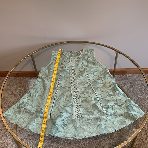 Xhilaration Sleeveless Lace Top - Picture 10 of 16
